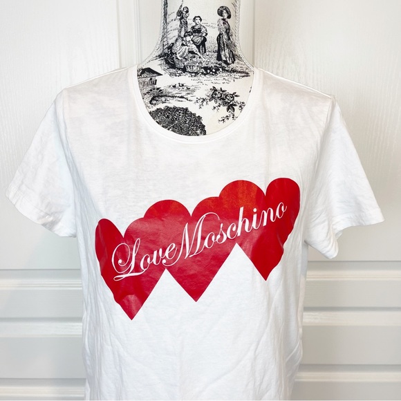 Love Moschino Triple Heart Logo T-Shirt in White - Picture 5 of 6